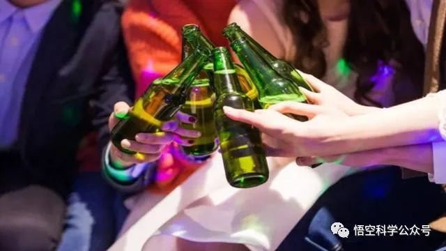 牛磺酸能催情?警惕“G水”:几滴就会昏迷,不记得发生过程